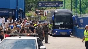 Nevjerovatne scene na Grbavici sat vremena nakon završetka treninga Zmajeva